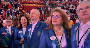 Imagem Mara Rúbia assume governadoria em cerimônia internacional do Lions