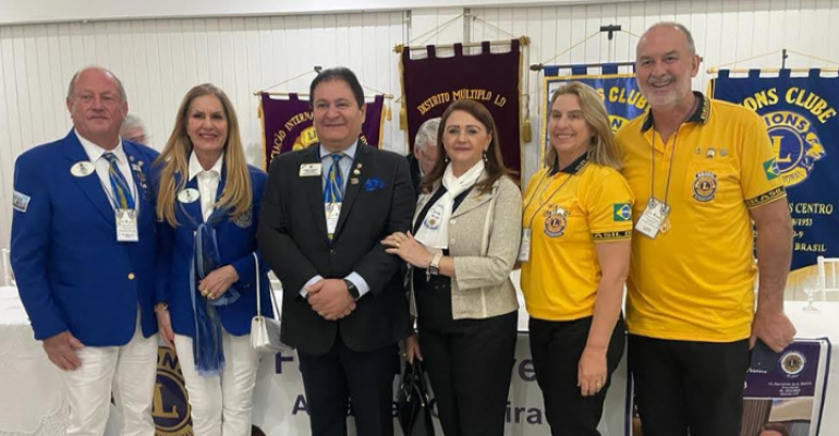 Celebrando 70 Anos de Dedicação: Visita do Vice-Presidente Internacional ao Lions Florianópolis